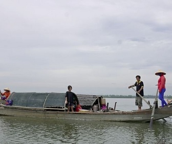 Replay Leçon de survie - Vietnam, terre d'eau