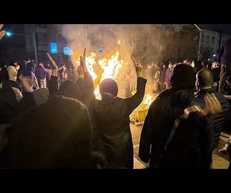 Replay Plus de 4 000 morts dans les répressions en Iran