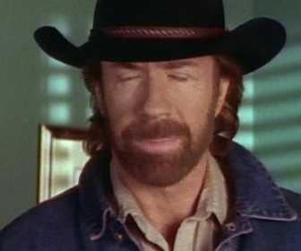 Replay Walker, Texas ranger - S02 E16 - Mascarade meurtrière (1ère partie)