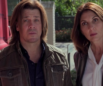 Replay Leverage : Redemption - S01 E08 - Le coup du genie du crime