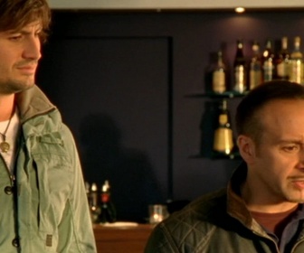 Replay Alerte Cobra - S14 E12 - Petit trafic entre amis