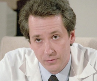 Replay Les Routes du paradis - S04 E22