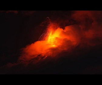Replay Éruption du volcan Fuego: évacuations massives au Guatemala