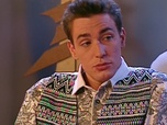 Replay Hélène et les garçons - S12 E11 - Désertion