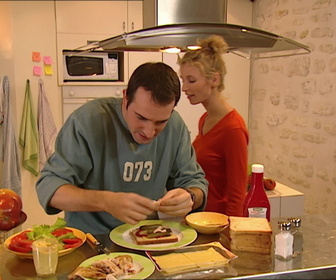 Replay Un gars, une fille - S3E72 - Dans la cuisine (6)