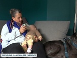 Replay Un jour, un doc - Orphelins : la vie malgré l'absence