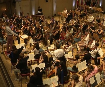 Replay ARTE Journal - Un orchestre européen de la Jeunesse