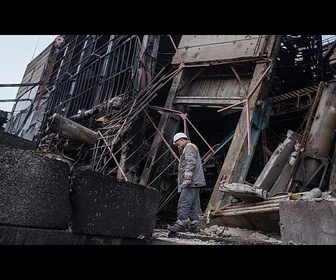 Replay Un million de foyers ukrainiens dans le noir après des frappes russes sur le réseau électrique