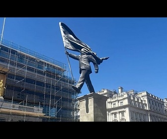 Replay Aveuglé par le drapeau : Banksy confirme que la nouvelle statue à Londres est de lui