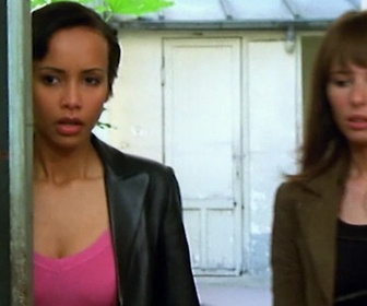 Replay Lea Parker - S02 E15 - Copie conforme - 1re partie