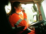 Replay Les routiers : profession chauffeur poids lourd - S2E18 - Jeremy et G&J