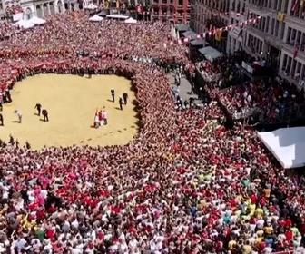 Replay Enquête exclusive - Fêtes et foires en Belgique : populaires et déjantées !