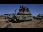 Replay L'armée israélienne mène une opération à Jabalia, dans le nord de Gaza