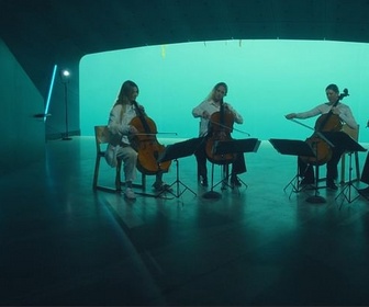 Replay Under, Norvège - Hildur Guðnadóttir : plongée musicale sous la mer
