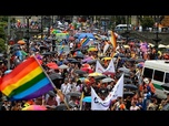 Replay À Bratislava, la marche des fiertés défile sous le signe du courage face au recul des droits LGBT