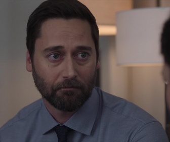 Replay New Amsterdam - S05 E12 - De bonnes décisions