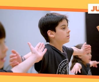 Replay Victor, nouvelle star à 9 ans - ARTE Junior, le mag