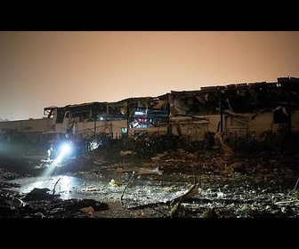 Replay Un pont et un entrepôt du Croissant-Rouge détruits en Iran, Téhéran multiplie ses frappes