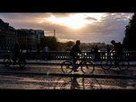 Replay À Paris, les touristes privilégient davantage le vélo pour découvrir la ville