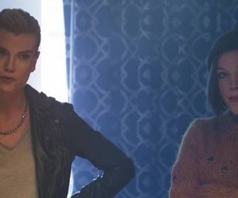 Replay Ape vs Mecha Ape