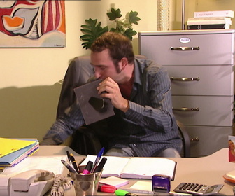 Replay Un gars, une fille - S5E27 - La séparation (7)