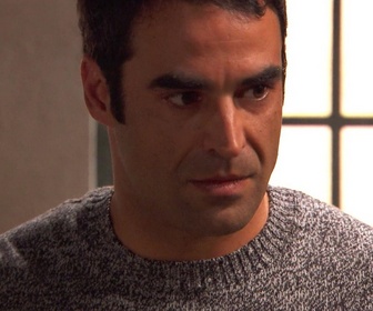 Replay Les flammes du passé - S01 E68