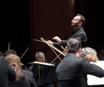 Replay Concert de Pâques des Berliner Philharmoniker - Kirill Petrenko dirige Rachmaninov et Tchaïkovski