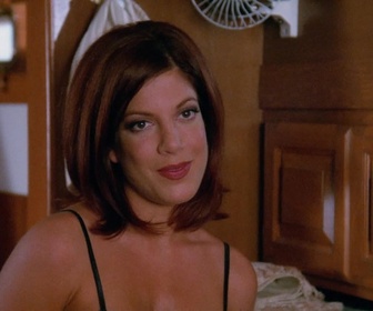 Replay Beverly Hills, 90210 - S08 E10 - Mineures en danger