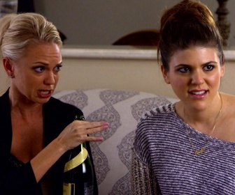 Replay Awkward - S3 E14 - La morale