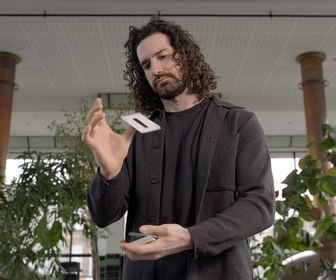 Replay Cardistry : le dessus dessous des cartes - Gymnastique