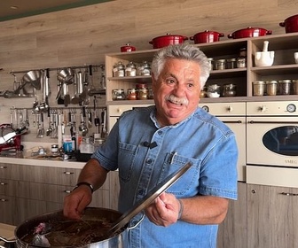 Replay Grèce : la soupe kakavia - Voyage en cuisine
