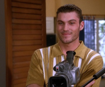 Replay Beverly Hills, 90210 - S08 E32 - La cérémonie de mariage - Partie 2