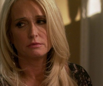 Replay Les real housewives de Beverly Hills - S2 E23 - Réunion 3/3