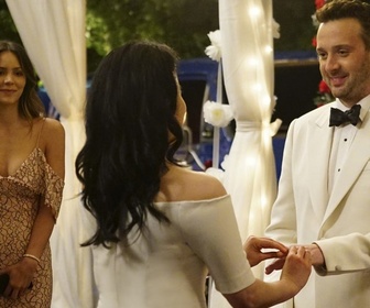 Replay Scorpion - S3 E23 - Le plus beau jour de leur vie