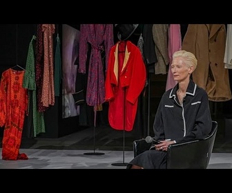 Replay Athènes : une exposition consacrée à Tilda Swinton au centre culturel Anossis Ready