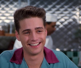 Replay Beverly Hills, 90210 - S03 E21 - L'impasse