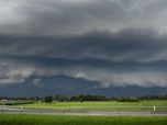 Replay Urgence climatique : un défi mondial - Orages, grêle et pluies : ça se précipite !