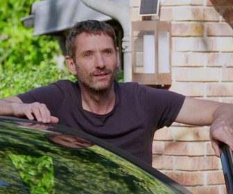 Replay Petits secrets en famille - En vacances sur une scène de crime - Famille Raffray