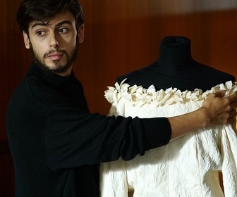 Replay Gianni Versace : l'empereur des songes