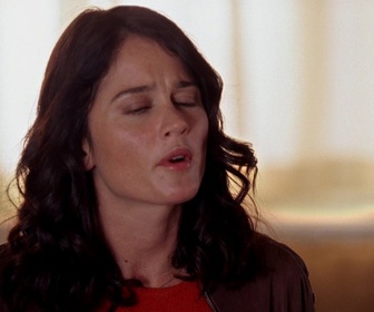 Replay Mentalist - S01 E15 - Petit cercle entre amies