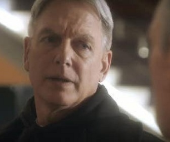 Replay NCIS - S9 E14 - Le sens de la vie