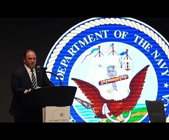 Replay États-Unis : le Pentagone limoge son Secrétaire à la Marine, John Phelan