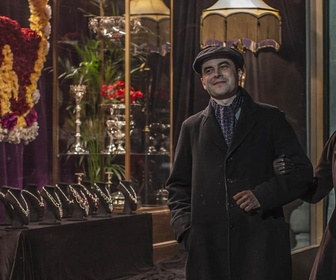 Replay Mr Selfridge - S1 E10 - On récolte ce qu'on sème