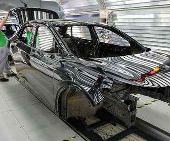 Replay ARTE Info Expresso - Pourquoi le Made in Europe divise les Européens ?