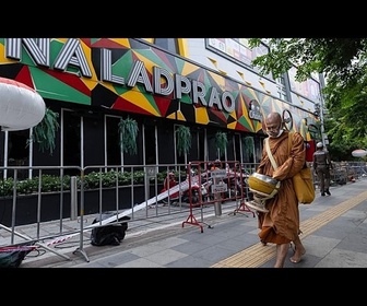 Replay Incendie à Bangkok : des lacunes de sécurité pointées du doigt après le drame
