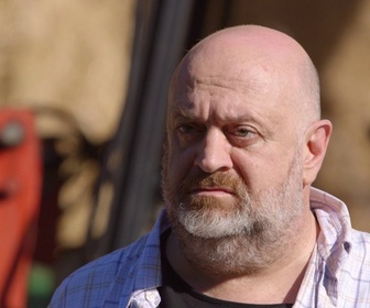 Replay Petits secrets en famille - S04 E49 - Famille Bouchard