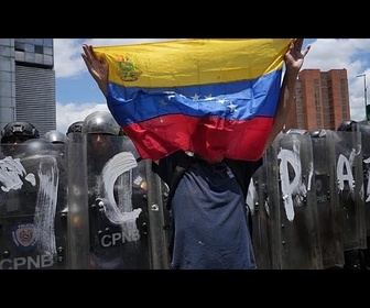 Replay Manifestation à l'Université centrale du Venezuela après la mort de détenus