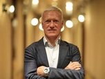 Replay C'est en France - Qui est Didier Deschamps, l'homme fort des Bleus en quête d'une troisième étoile ?