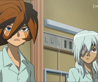 Replay Inazuma Eleven - S02 E11 - La contre-attaque de la Royal: première partie