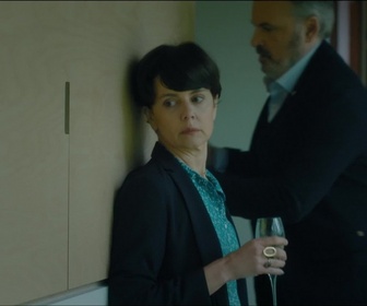 Replay Manipulations - S01 E06